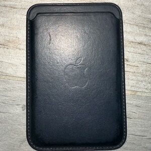 iPhone MagSafe Wallet
